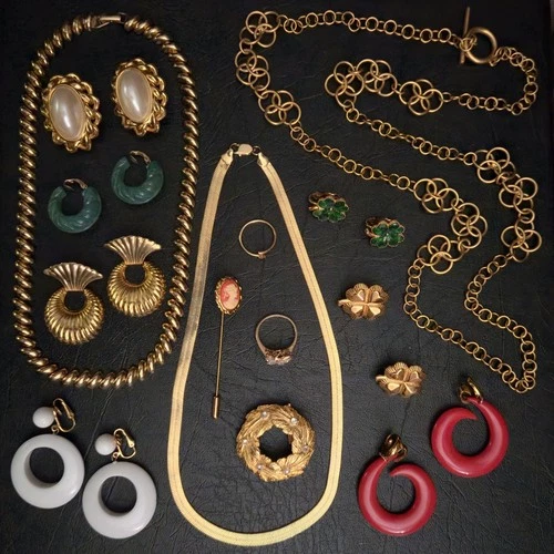 Lot VTG Estate Gold Costume Jewelry Cameo Signed Avon 80s 90s Bold Statement