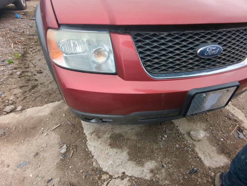 2005-2007 Ford Freestyle Front Bumper - Oem Q40TY Foto 3 de 3