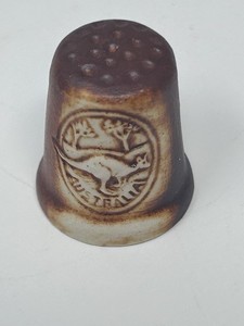 Swagman Australian Vintage Sewing Thimble Pottery Rare Collectible Kangaroo