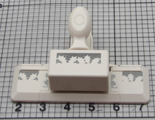 Martha Stewart Holly Leaf Leaves Edge Border Paper Punch