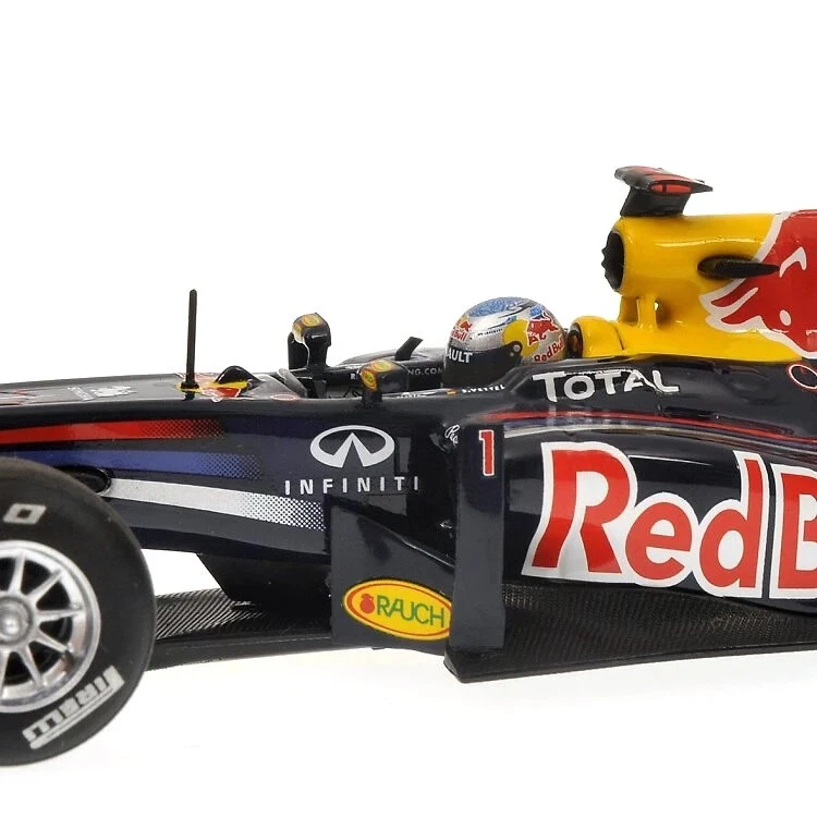 Red Bull RB7 Gp. Turkey N 1 Sebastian Vettel 2011, MINICHAMPS 1/43 Ed.ltda 2511 - Image 2 of 3