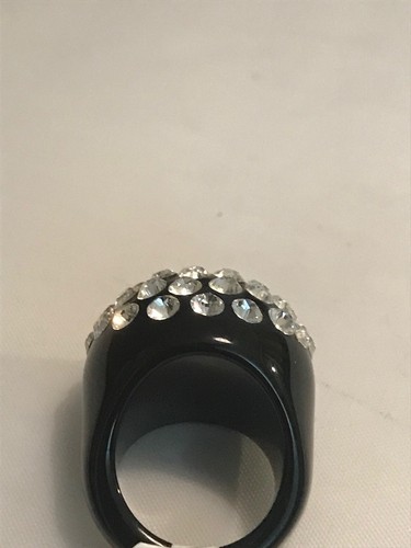 VOLPINO ARYLIC W/ RHINESTONES RING BLACK SIZE 5 - Picture 5 of 8