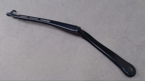 Scheibenwischerarm Wischerarm Links BMW 330xd DPF Touring Bj 2008 E90 / E91/
