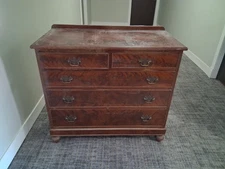 Georgian 1800s dresser for bedroom