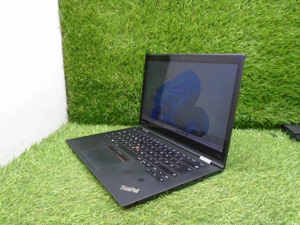Lenovo ThinkPad X1 Yoga · i5-7200 · 8GB · 240GB, photo 1 of 5