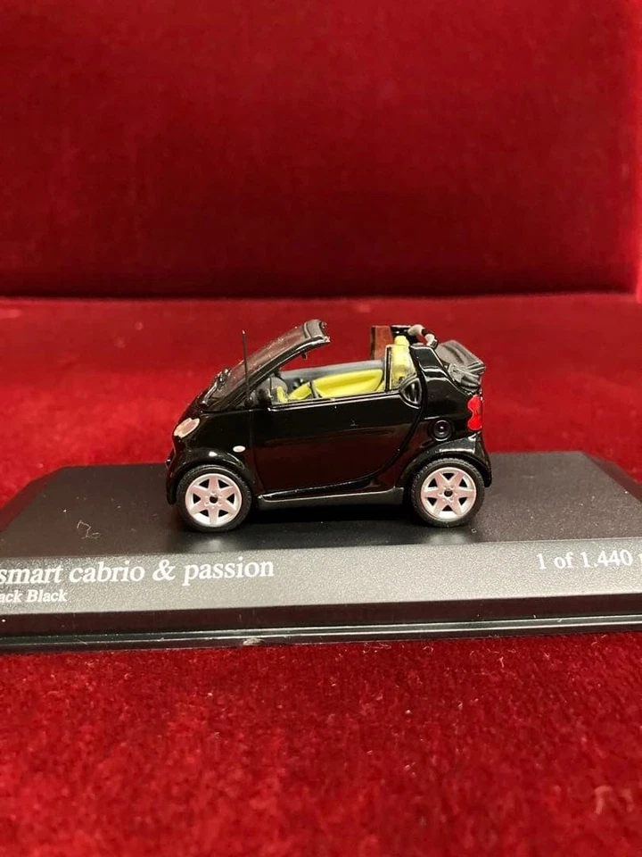Minichamps 1/43 Smart Cabrio & Passion Jack Black Limited 1 of 1440 Model Car - Image 2 of 4