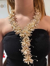 Handmade Cream Biwa Pearl Floral Necklace