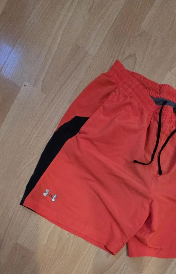 Sporthose Kurz von Under Armour Gr L - Bild 2 von 3