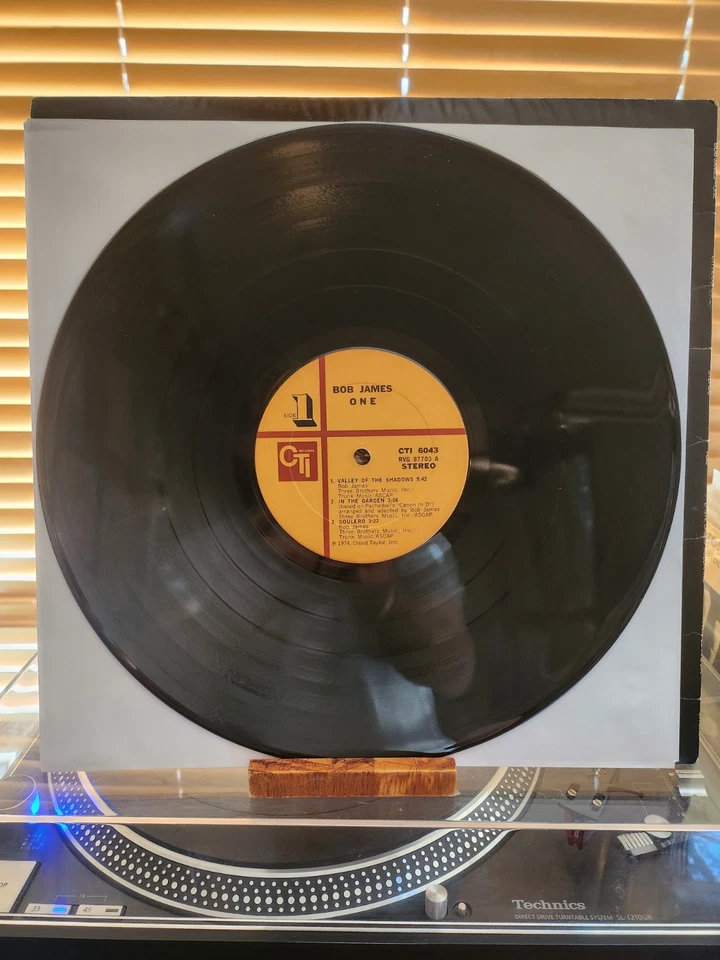 Bob James, One, 1974 1st CTI Stereo, CTI-6043, Van Gelder, VG-VG+/VG+ Foto 3 de 4