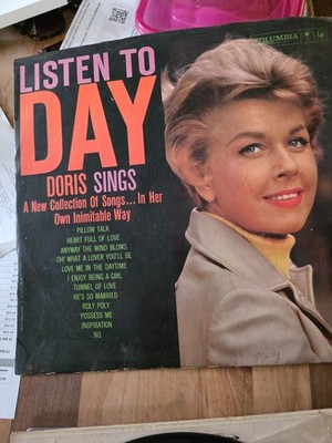 Doris Day Album LISTEN TO DAY Doris Sings