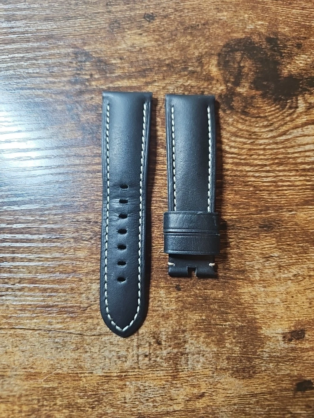 Panerai 26/22mm OEM XL Black Ranger Leather Strap for Tang Buckle AUSTRIA