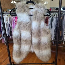 Skies Are Blue Faux Fur Vest Size XS