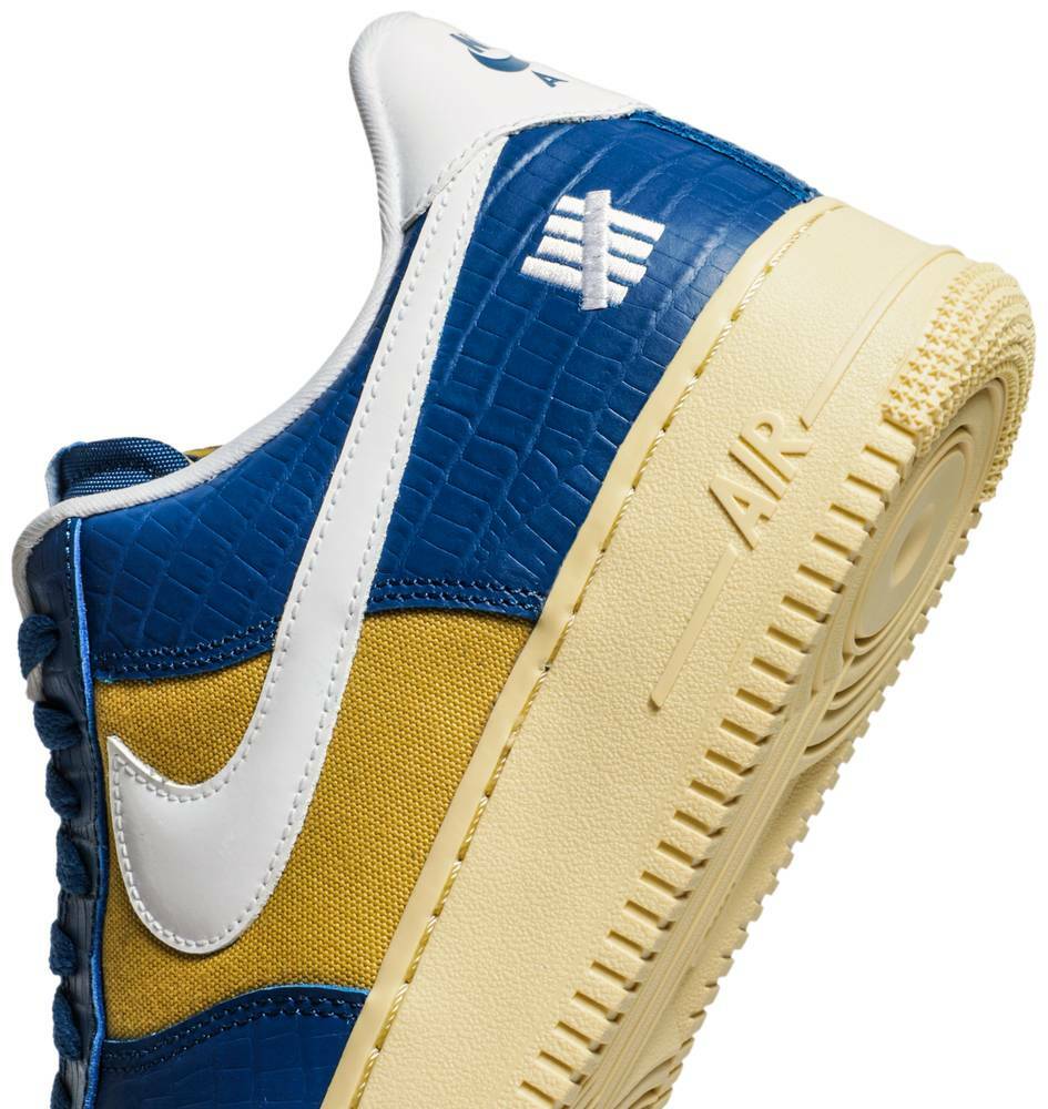 Size 7 - Nike Undefeated x Air Force 1 SP Low Dunk vs AF1