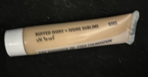 Mary Kay DAY RADIANCE F3 Foundation #3 * .45 oz/Demo Tube Buffed Ivory Rare - Picture 6 of 6