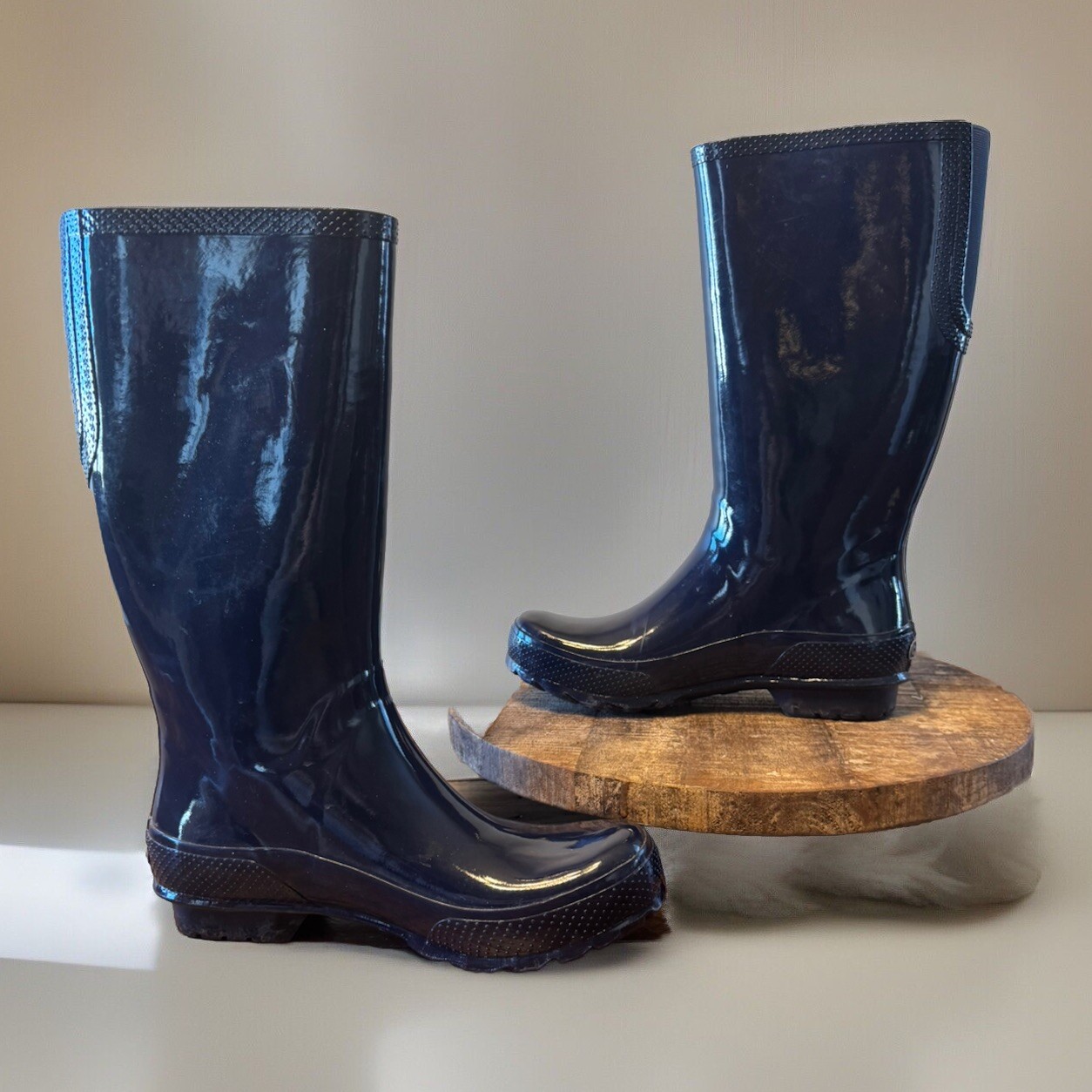 Crocs Boots Womens Sz 10 Waterproof Tall Pull On Rain Boot Navy Blue Rubber EUC!