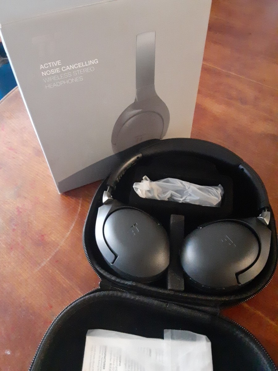 TaoTronics Active Noise Cancelling Bluetooth Headphones tt-bh036