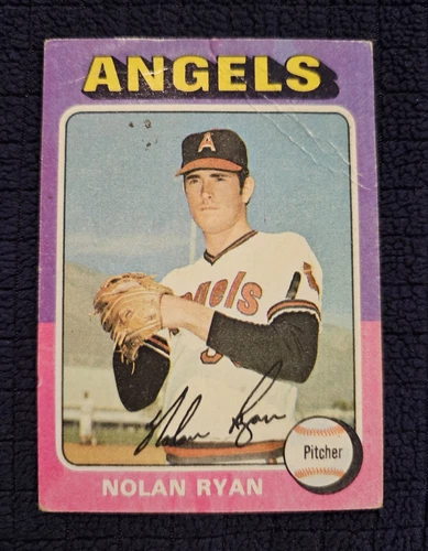 1975 Topps Nolan Ryan #500 Angels HOF *Creased*