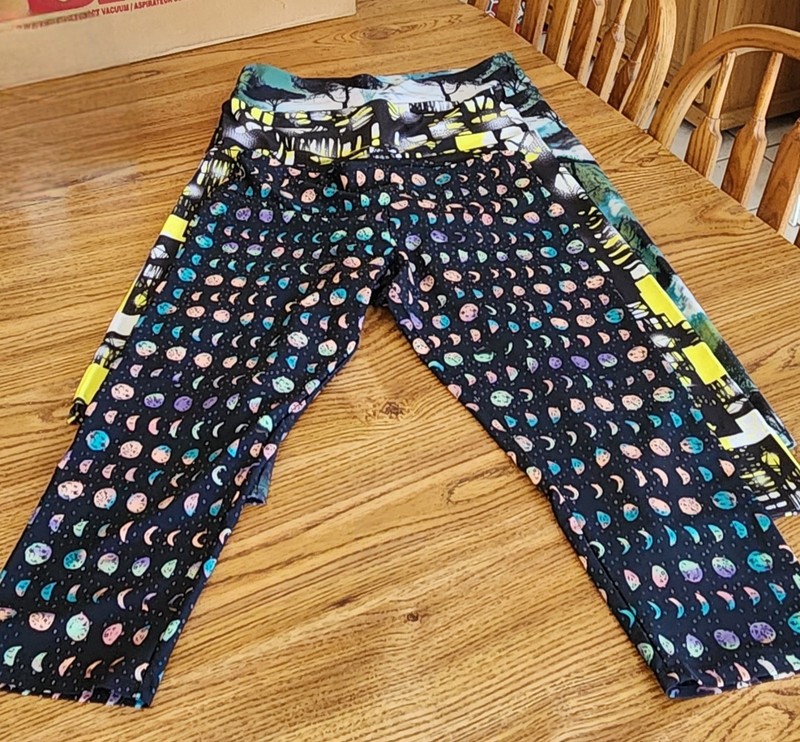 Lot of 3-Onzie Capris Leggings Womens M/L  Yoga Gym Workout Moons Trees Abstract
