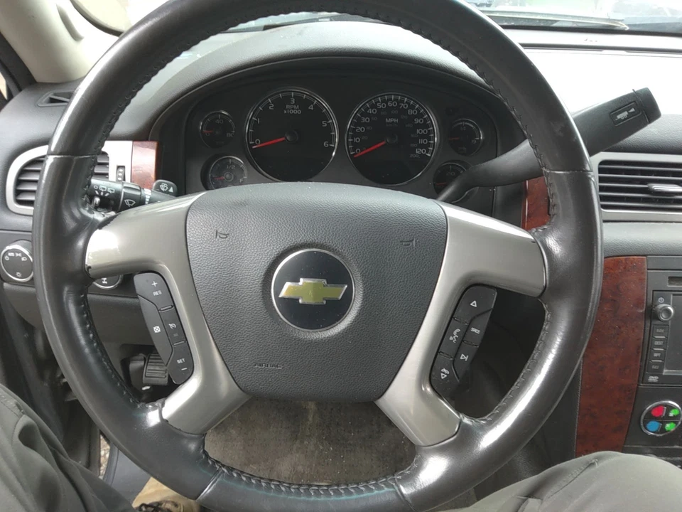 11 SUBURBAN 1500 Steering Wheel (NO AlRBAG) - Image 2 of 2