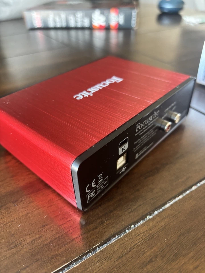 Focusrite Scarlett Solo 2nd Gen USB Audio Interface Studio Recording - Image 2 of 4