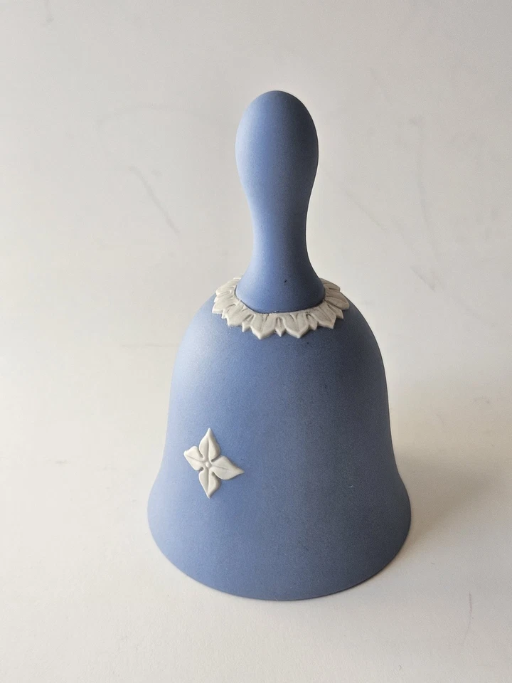 VTG Retired Wedgwood Cameo Bell Blue Jasperware White Danbury Mint Made/England - Image 3 of 4