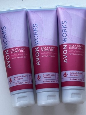 Avon Foot Works Silky Stay Rasiergel mit Jojobaöl 150 ml x3