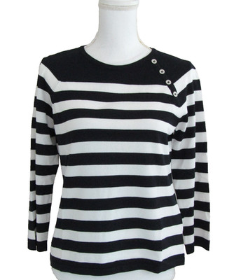 E P Pro Navy Blue & White Striped Classic Style Knit Top Size Medium