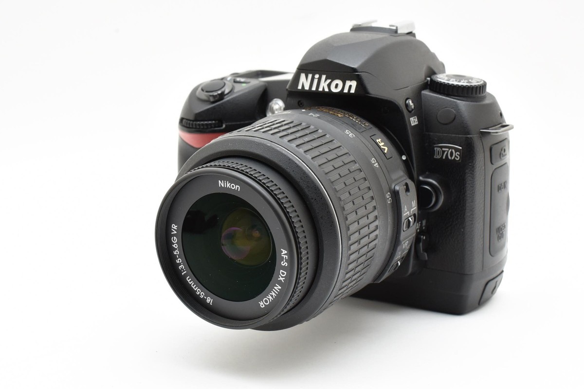 Near MINT+] Nikon D70S Digital SLR Camera AF-S DX 18-55mm f3