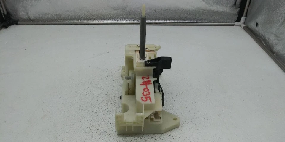 14 15 16 HYUNDAI ELANTRA TRANSMISSION SHIFTER ASSEMBLY 原始设备制造商 46700-3Y500 — 第 2/4 张图片