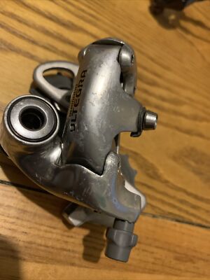 Dérailleur Arrière SHIMANO Ultegra 9 Vitesses Chape Courte