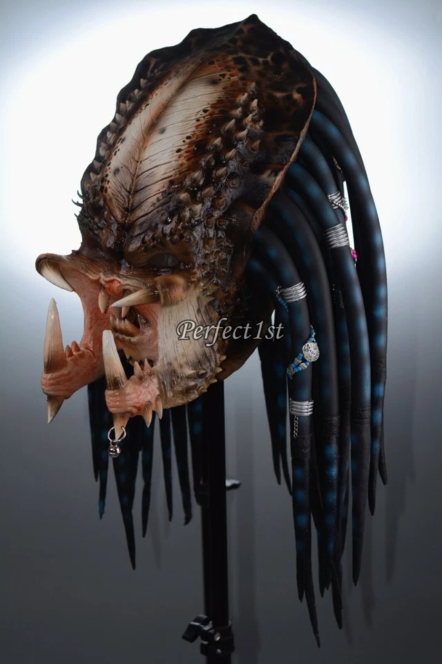 PREDATOR Elder Halloween Latex MASK Helmet Durable wearable one size hair dread - Image 3 of 4
