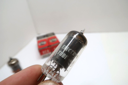Lot of 2 RCA 6AU6 6AU6A LIFE TEST Great Results Emission Near 100% Vacuum Tube - Picture 6 of 8