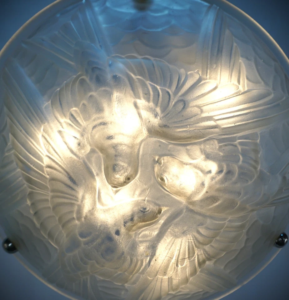 French 1930's Art Deco Chandelier Pendent Light, with Bird in Flying Motion - Image 3 of 4