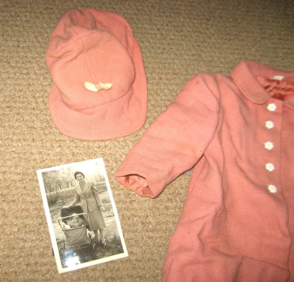 Abrigo y gorro rosa infantil vintage abrigo infantil antiguo años 40 con foto Foto 3 de 4
