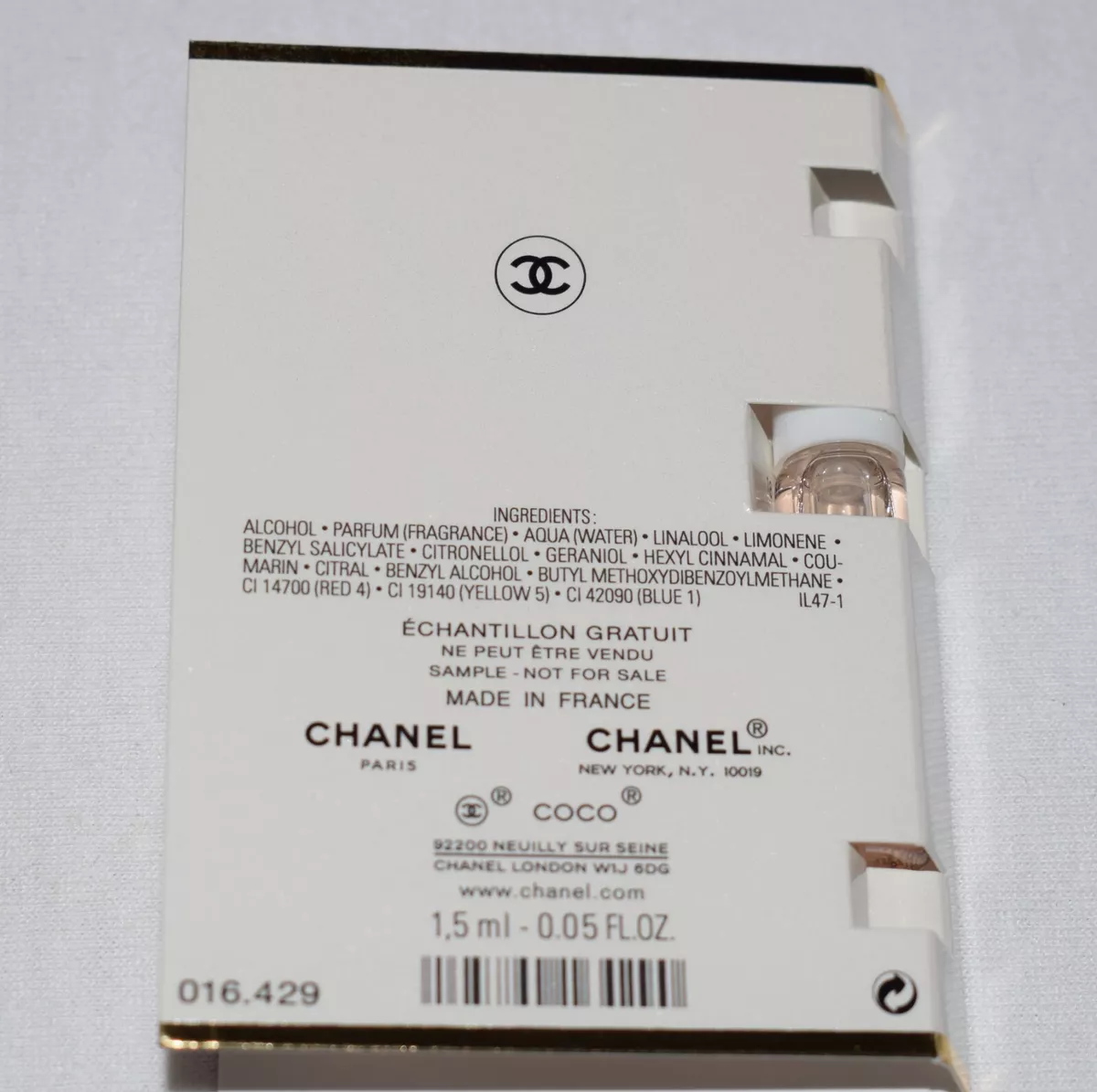 CHANEL COCO MADEMOISELLE EAU DE PARFUM WOMENS SAMPLE VIAL SPRAY .05 Oz/1.5  ml D2