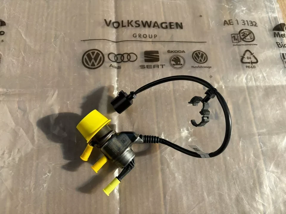 VW/AUDI/SEAT/SKODA AdBlue INJECTOR NOZZLE 2N0131113H - Image 2 of 4