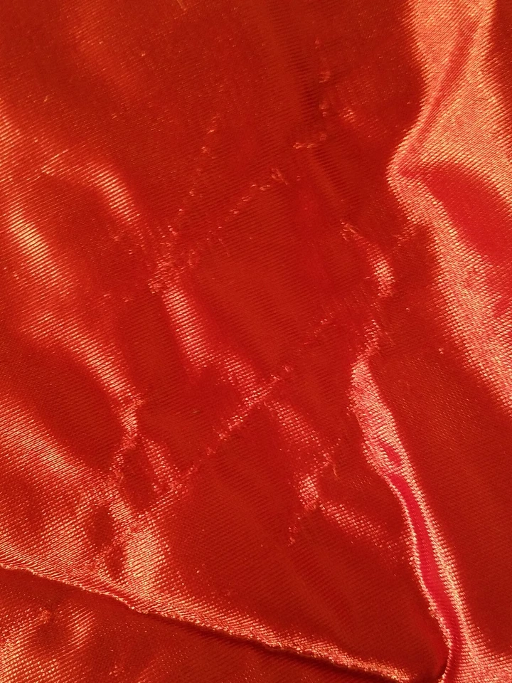 SERENA~WHISPER SOFT MILLS King BED SPREAD VELVET STYLED BOTTOM FITTED - Image 4 of 4