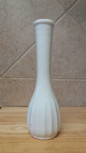 Vintage CLG Co. Milk Glass Vase 8.5” Tall Carr-Lowery Glass Company