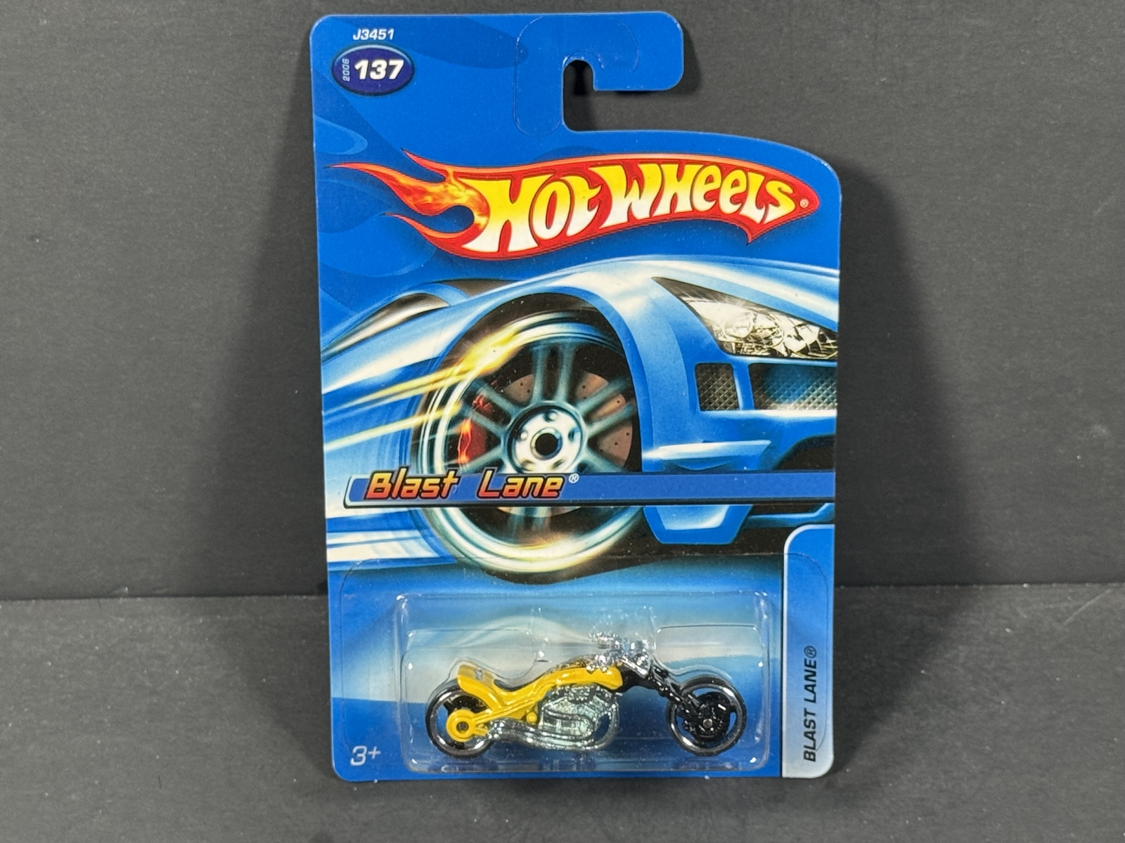 HOT WHEELS 2006 Blast Lane Yellow Main Line #137