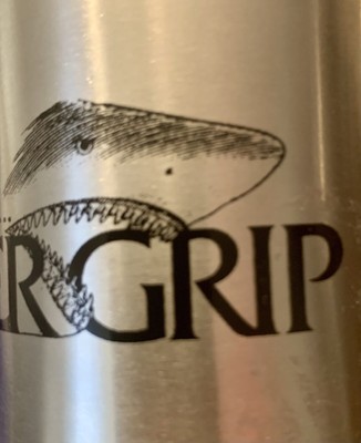 Shark Cyber Grip Double Wall Vacuum Flask Insulated Bottle Stainless Steel 16oz