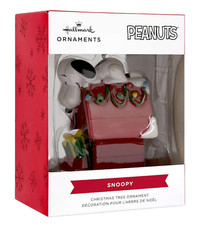 Hallmark Peanuts Snoopy Holiday Doghouse Christmas Ornament 2.21" H Ornament NEW