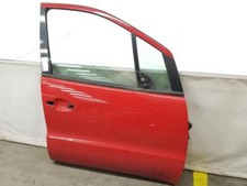 A1687202005 t&uuml;r vorne rechts A1687200405 1626511 MERCEDES CLASE A 1.6 102 CV