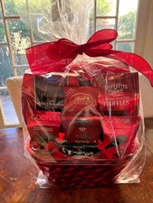 CHRISTMAS Gift Basket Mix of Godiva, Ghirardelli, Lindt LIDOR Chocolate and More