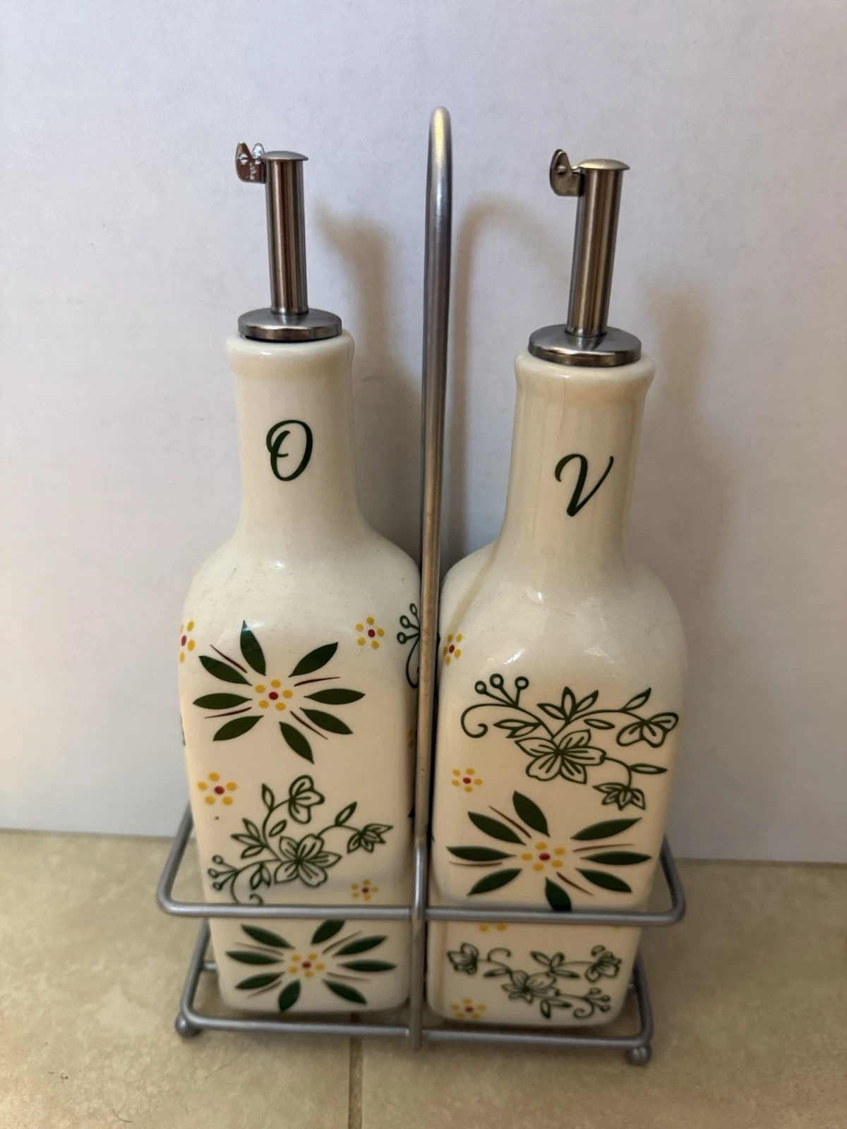 Temptations By Tara Oil And Vinegar Bottles With Carrying Rack