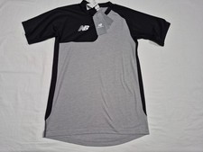 New Balance Men's Black Gray Slim Fit Multi Sports Shirt Size Medium Fast Drying