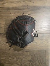 Under Armour Youth Boys Catchers Mitt UACM-100Y Right Handed Throw RHT Black Red