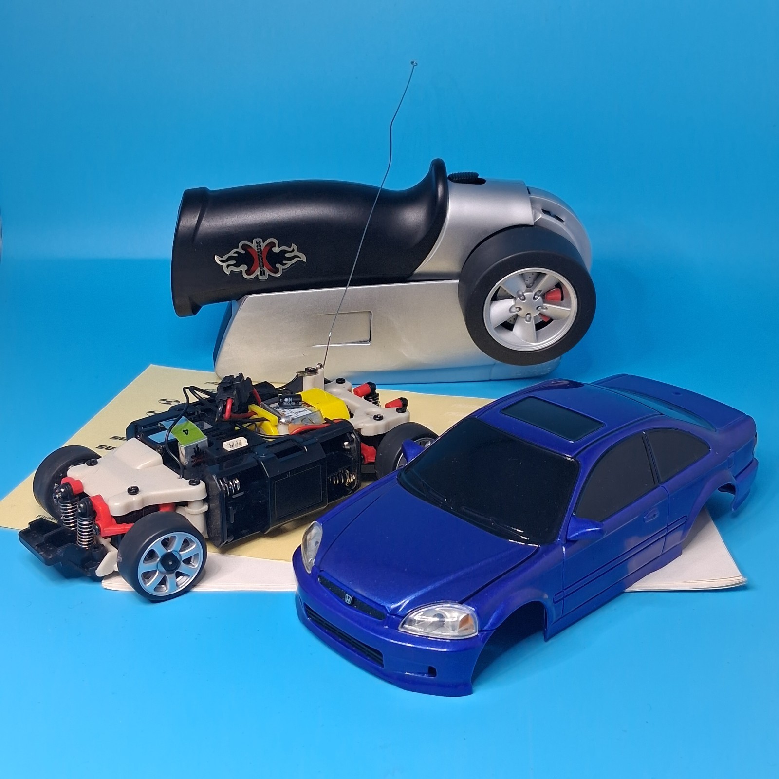 (Bevel Gear Issue / As Is ) XMODS Custom RC Honda Civic Si Blue