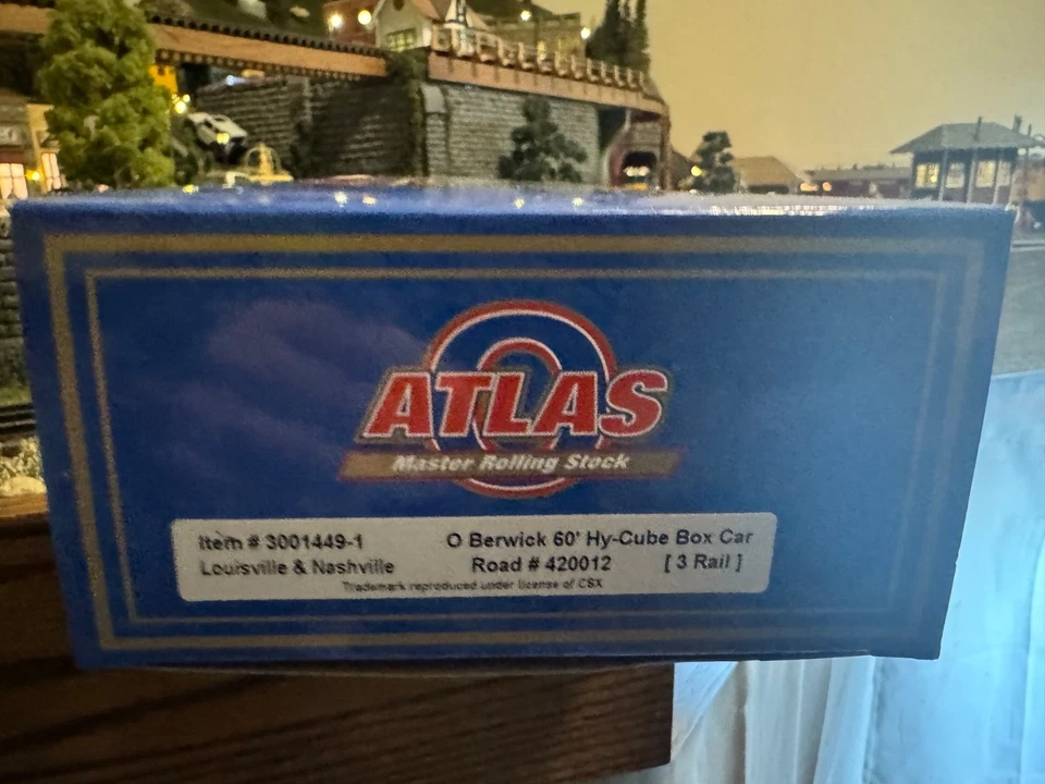 Atlas O 3001449-1 Louisville Nashville 60' Berwick Hy-Cube Box Car Train 3-Rail - Image 4 of 4