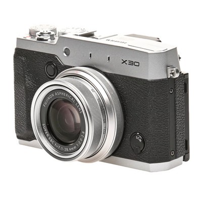Fujifilm X30 silber / schwarz gebraucht Kamera