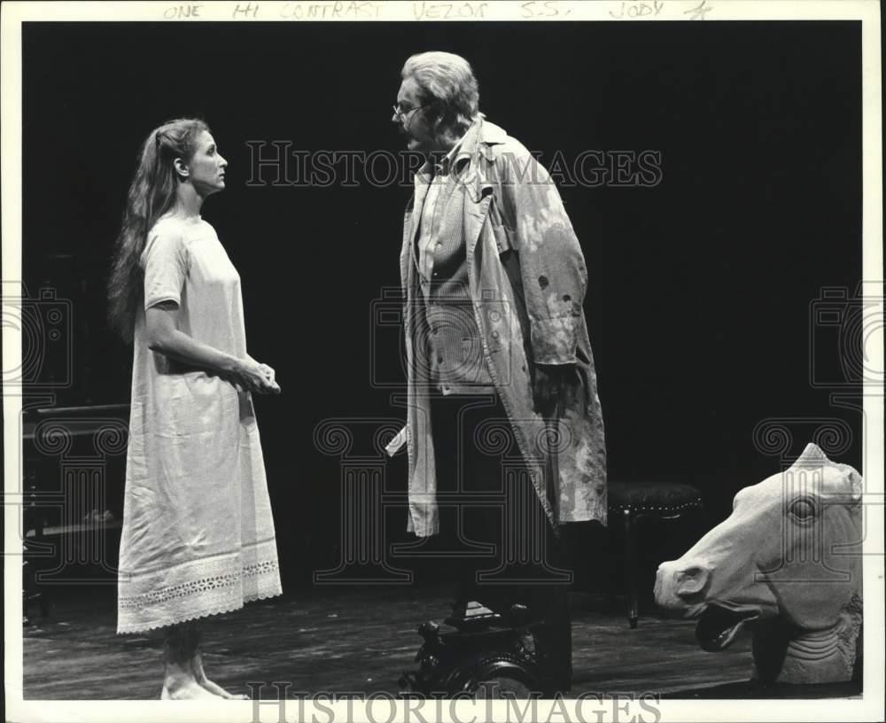 1981 Press Photo Frances Conroy and Ken Ruta in 